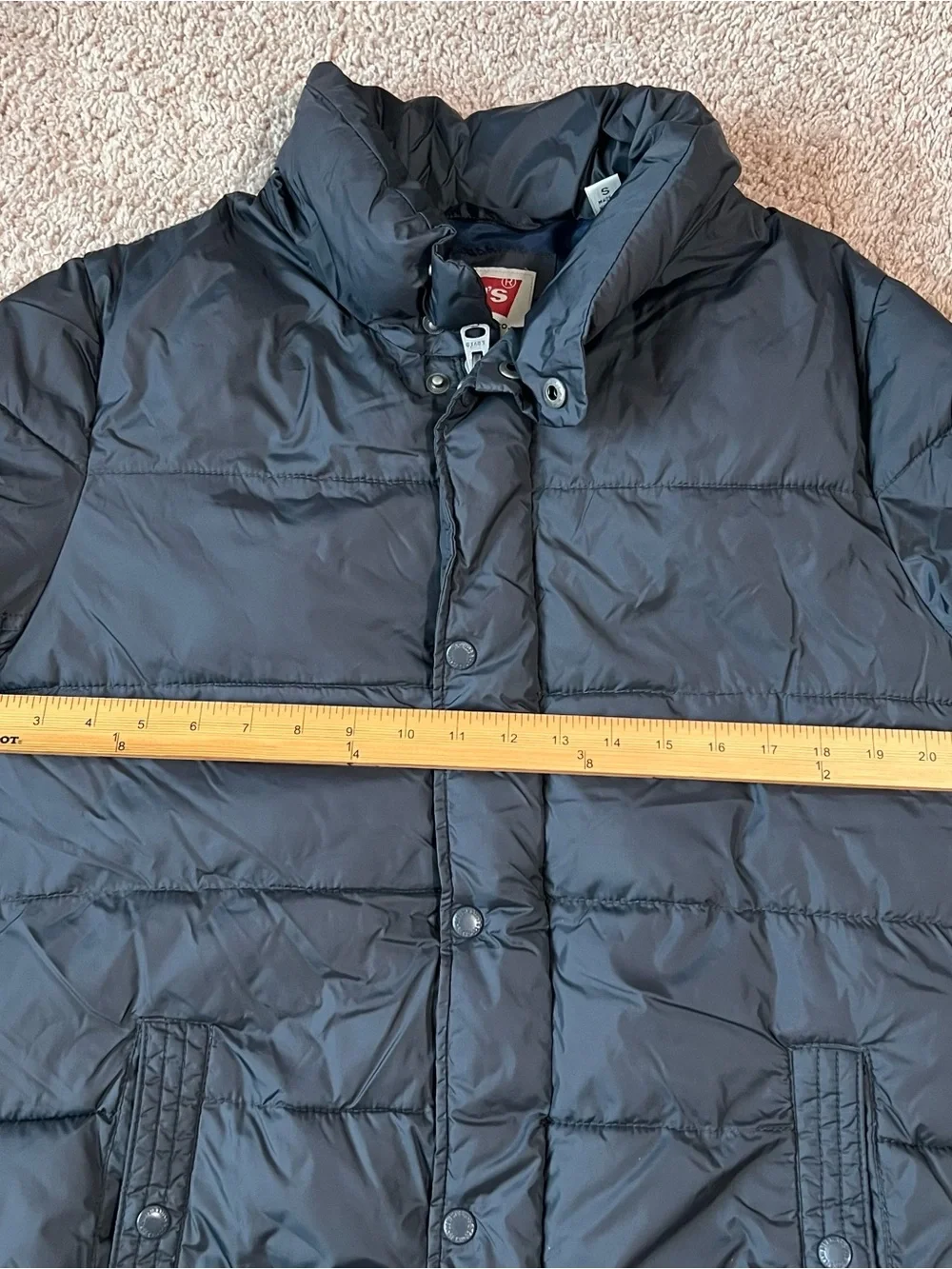 Levi's Black Quilted Puffer Jacket Small